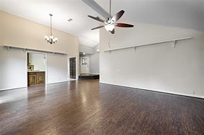 14900 Le Grande Drive - Photo 10