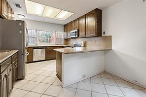 14900 Le Grande Drive - Photo 3
