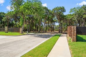 600 W Fm 1382 - Photo 2