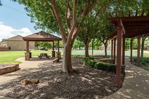 6548 Rutherford Road - Photo 10