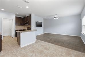 6548 Rutherford Road - Photo 16
