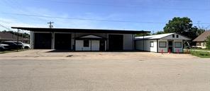 504 Bolivar Street - Photo 1