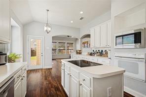 3737 Cottonwood Springs Drive - Photo 4