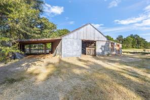 8412 County Road 4084 - Photo 27