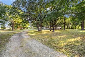 8412 County Road 4084 - Photo 35