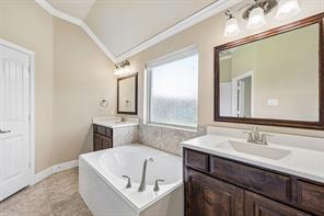 2721 Driftwood Creek Trail - Photo 24
