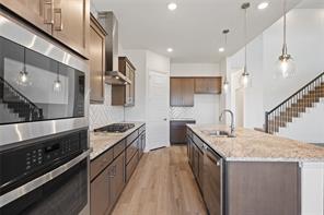 415 Sedgwick Drive - Photo 4