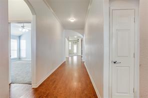 1627 Summerfield Drive - Photo 3