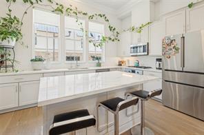 639 Baugh Drive - Photo 6