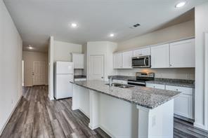 786 Wilshire Drive - Photo 5