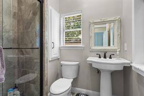 5208 Yacht Club Drive - Photo 17