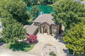 5208 Yacht Club Drive - Photo 2