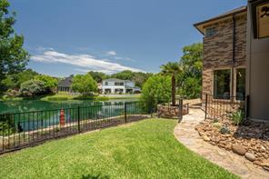 5208 Yacht Club Drive - Photo 32