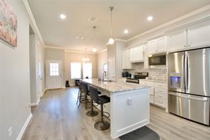 429 Travis Drive - Photo 11