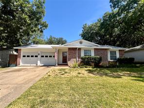 1811 Redwood Street - Photo 1