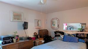 102 E Oak Avenue - Photo 11