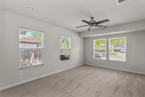 624 E Ellen Avenue - Photo 10