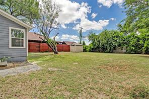 624 E Ellen Avenue - Photo 17