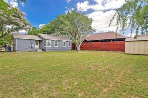 624 E Ellen Avenue - Photo 18