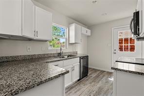 624 E Ellen Avenue - Photo 7