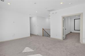 213 Scottish Way - Photo 34