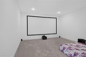 213 Scottish Way - Photo 35