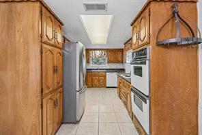2030 Huntington Drive - Photo 15