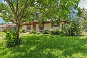 2030 Huntington Drive - Photo 3
