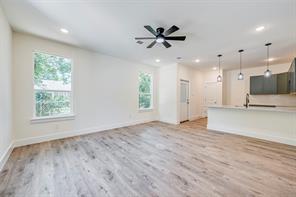 4418 Myrtle - Photo 3