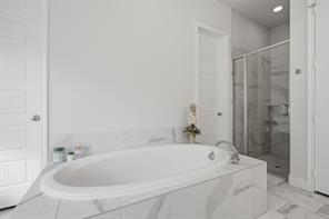 8612 Backwater Bay Cove - Photo 21