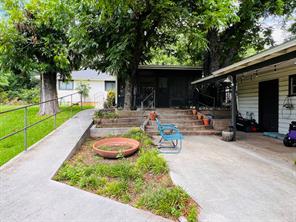 804 N Elm Street - Photo 29