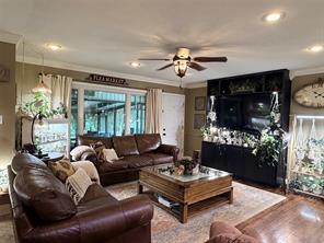 804 N Elm Street - Photo 6