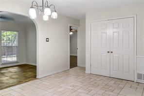 613 Overland Trail - Photo 13