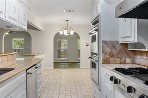 613 Overland Trail - Photo 18