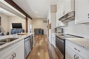 2502 Live Oak Street - Photo 12
