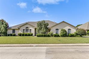 311 Northgate Drive - Photo 1