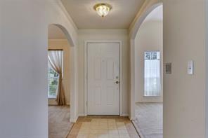 311 Northgate Drive - Photo 2