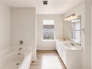 525 Del Mar Drive - Photo 8