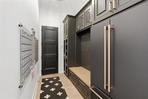 1008 Quarry Court - Photo 19