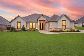 2714 Village Road - Photo 1