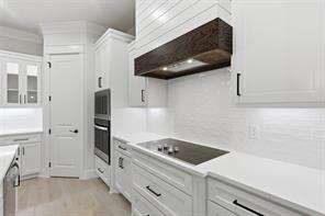 2714 Village Road - Photo 14