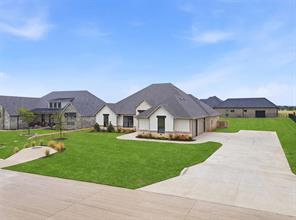 2714 Village Road - Photo 2