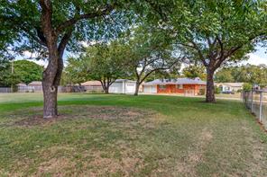 240 Smith Street - Photo 5