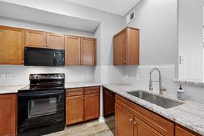 330 Las Colinas Boulevard E - Photo 10