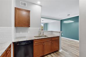 330 Las Colinas Boulevard E - Photo 9