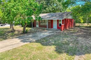 808 N Wright Avenue - Photo 1