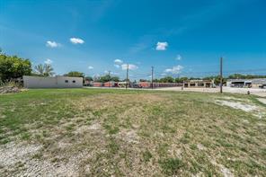 8017 White Settlement Road - Photo 1