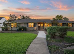 807 Clearwater Drive - Photo 3