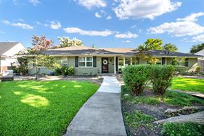 807 Clearwater Drive - Photo 4