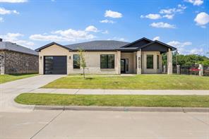 3700 Creek View Drive - Photo 1